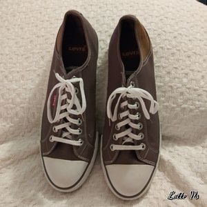 Levi's Brown Canvas Sneakers sz 11